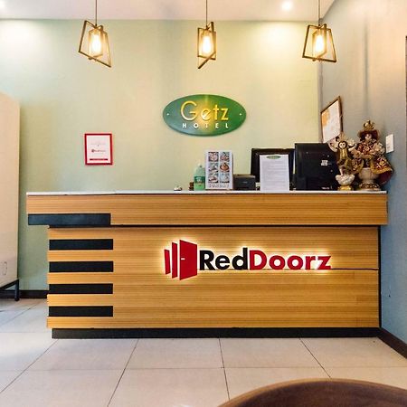 Hotel Reddoorz Plus @ Tayuman Manila Exterior foto